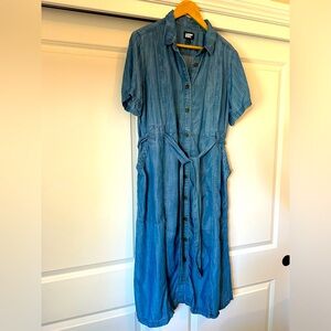 Land’s End Denim Dress - Size Large